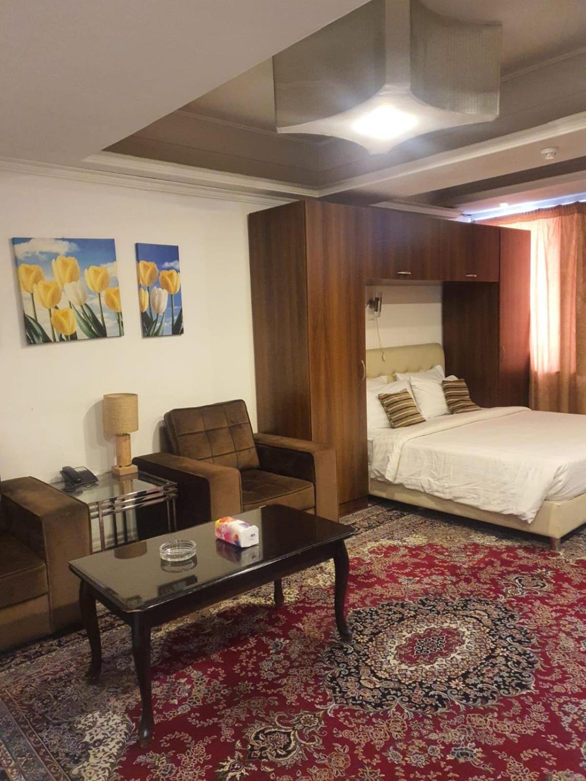 Aghadeer Hotel Амман Екстер'єр фото