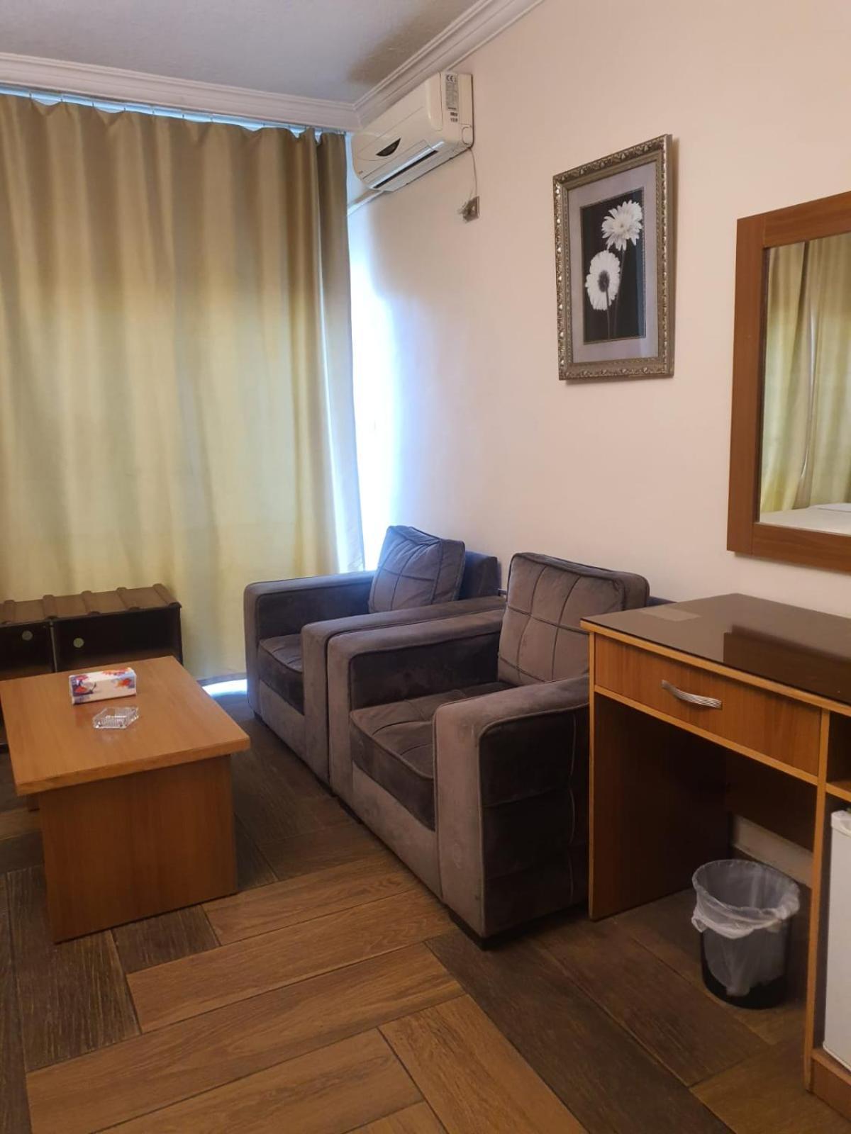 Aghadeer Hotel Амман Екстер'єр фото