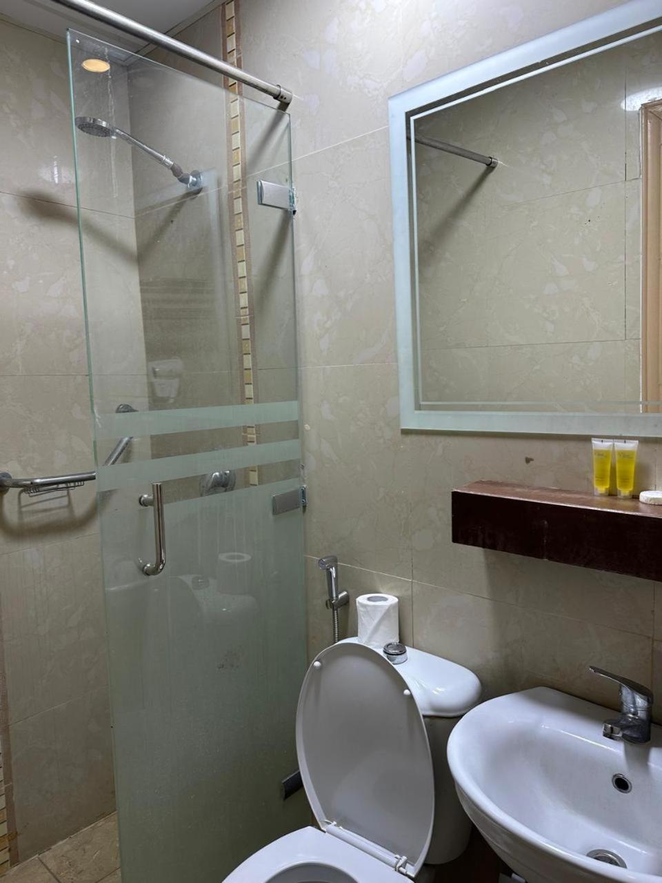 Aghadeer Hotel Амман Екстер'єр фото