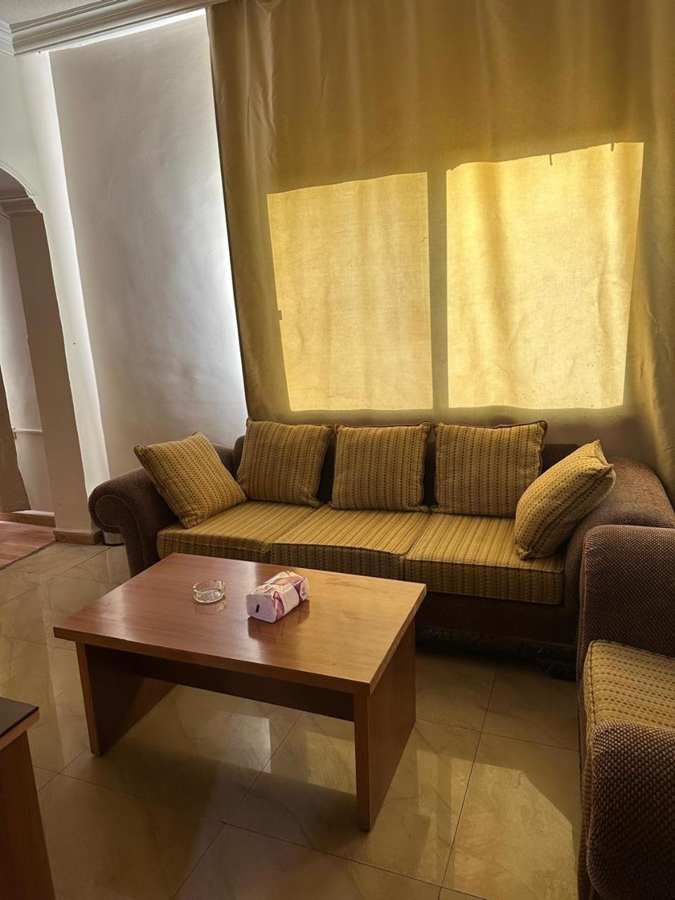 Aghadeer Hotel Амман Екстер'єр фото